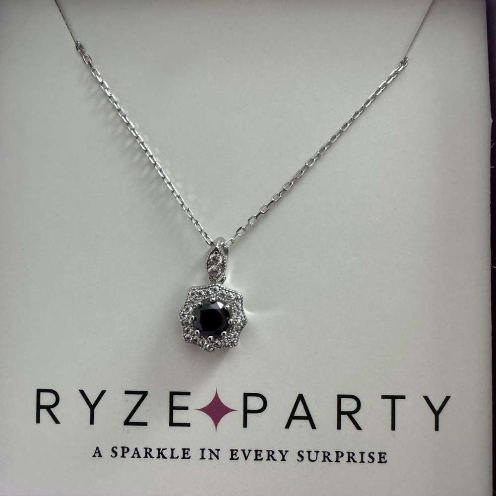 Ryze Party Sterling Silver Black Onyx Necklace New in Box